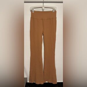 PINK Victoria's Secret Ribbed Camel leggings